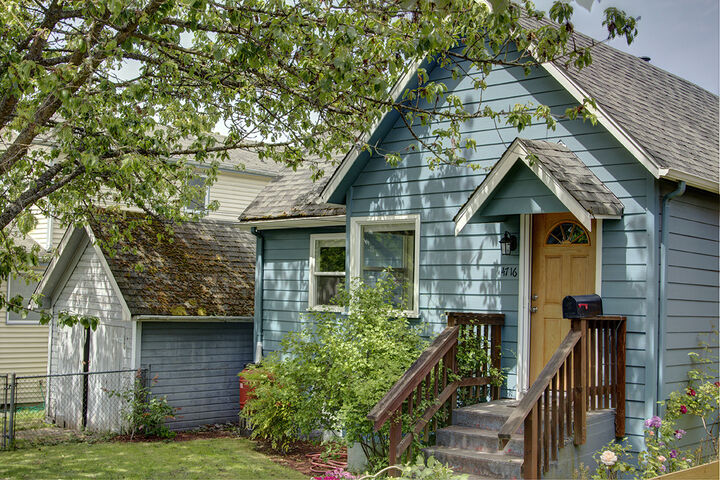 4716 S Orcas St  Seattle WA 98118 photo