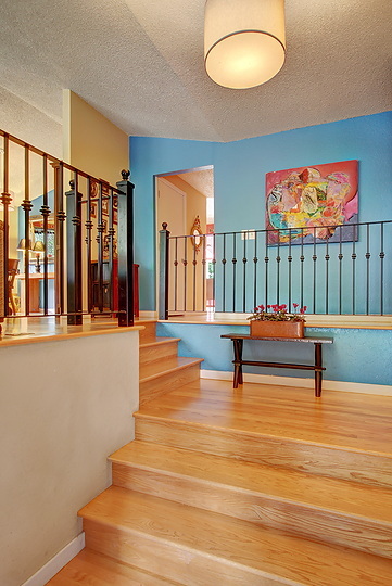 Property Photo: Inviting entry 9210 SE 68th St  WA 98040 