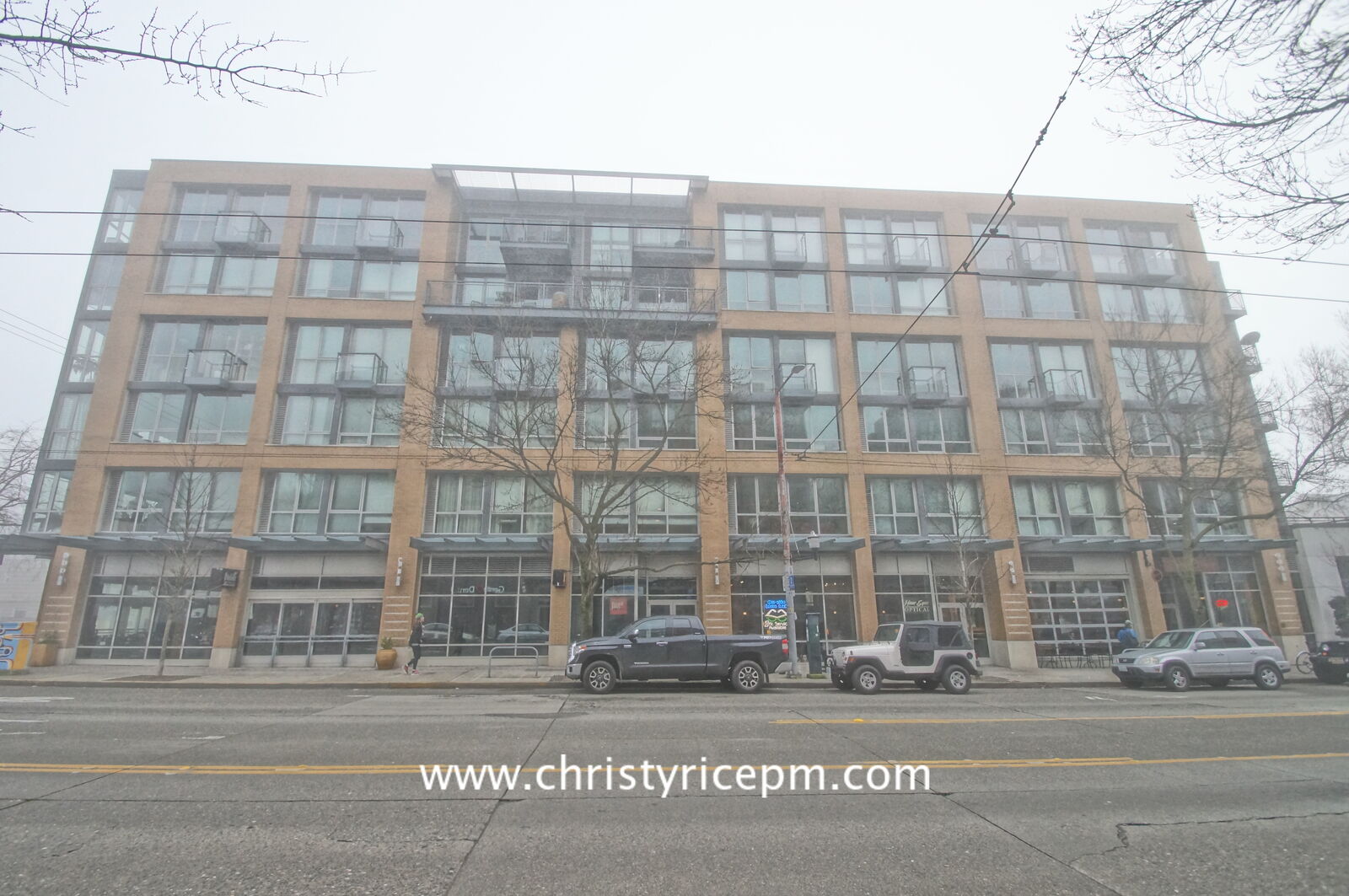 Property Photo:  530 Broadway Ave E 210  WA 98102 