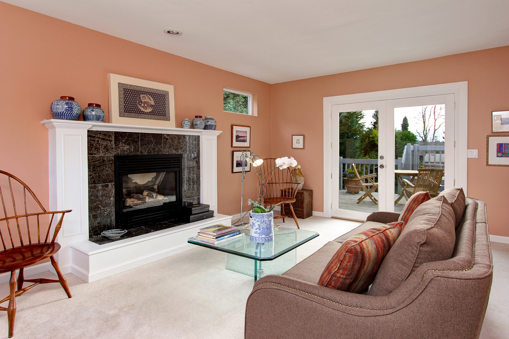 Property Photo: Living room 345 10th Ave  WA 98033 