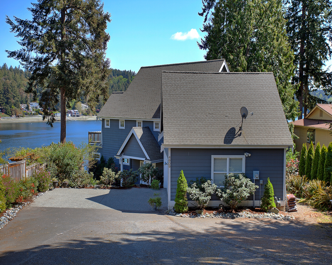 Property Photo:  4909 28th St NW  WA 98335 