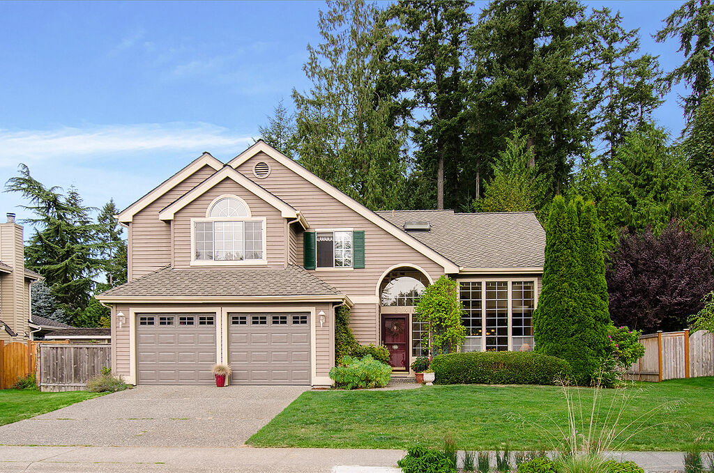 Property Photo:  23410 NE 25th Wy  WA 98074 