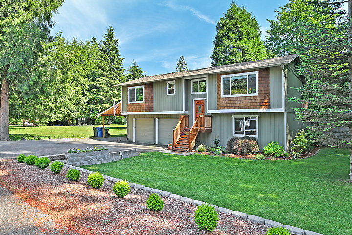 Property Photo:  44217 SE 142nd St  WA 98045 