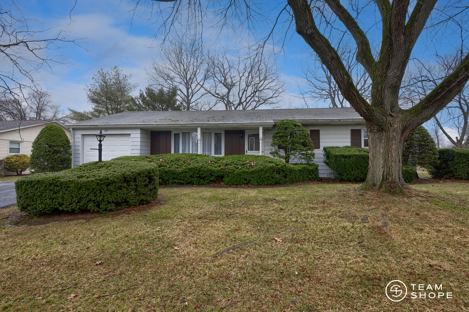 Property Photo:  222 Robin Road  PA 17033 