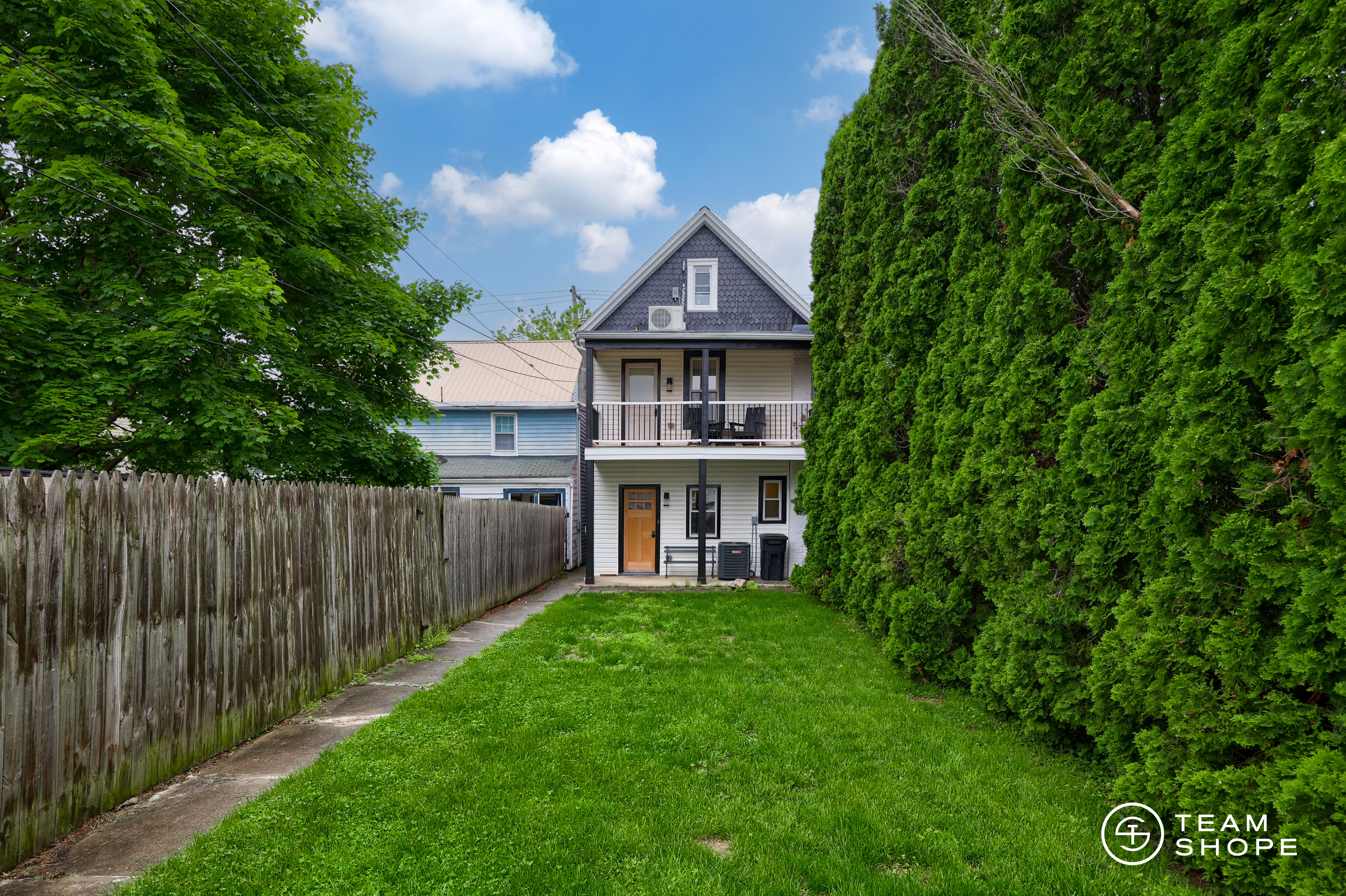 Property Photo: 24 E Orange Street PA 17543