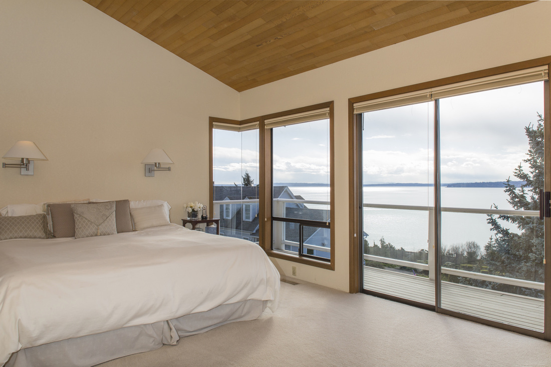 Property Photo: Master bedroom/ensuite 20122 Richmond Beach Dr NW  WA 98177 