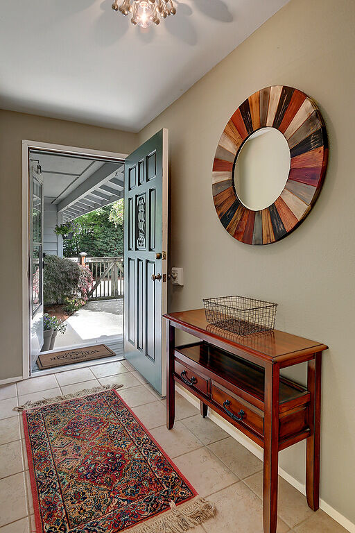 Property Photo: 13865 John St NE WA 98110