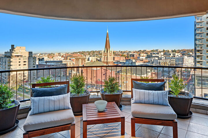 1301 Spring St 7A  Seattle WA 98104 photo