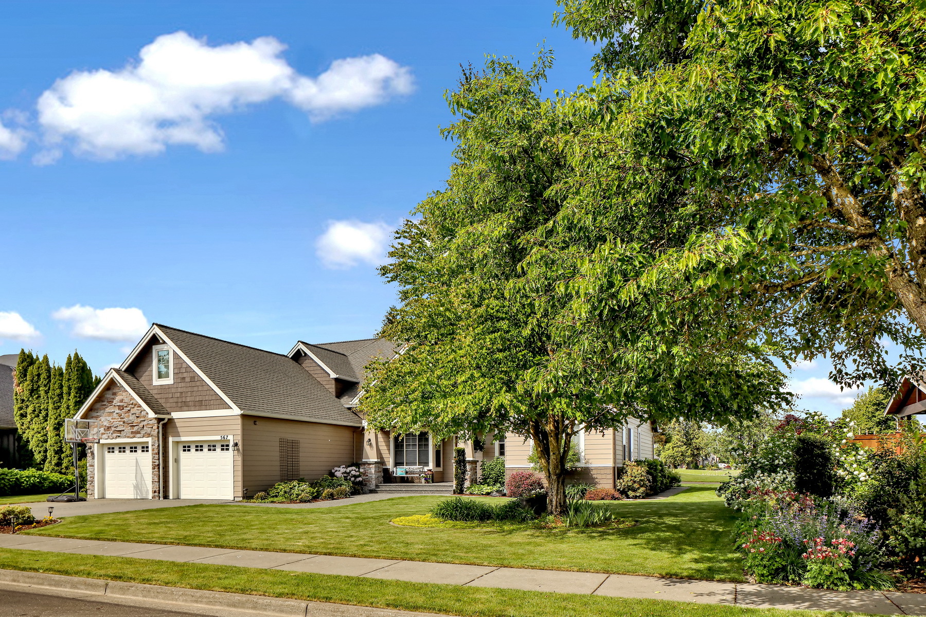 Property Photo: Exterior Views 567 Wildrose Cir WA 98264