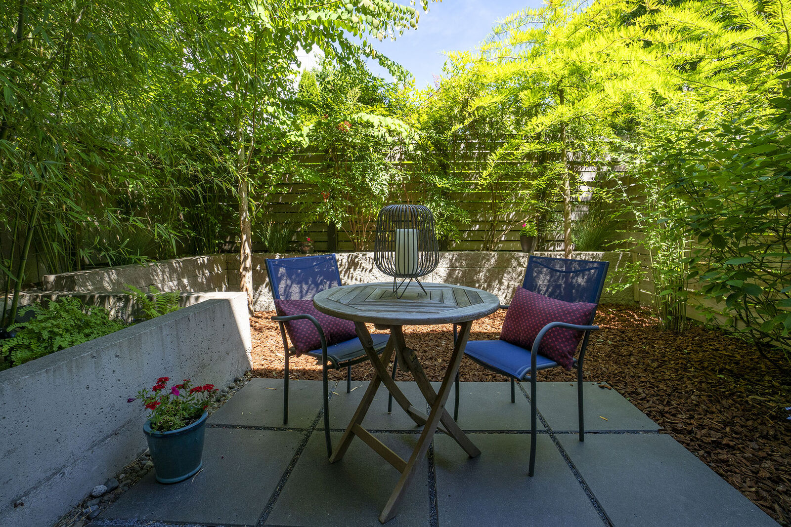Property Photo:  1542 NW 58th Street B  WA 98107 