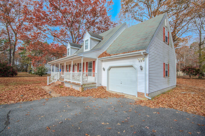 Property Photo: 28194 Charter Court MD 21801