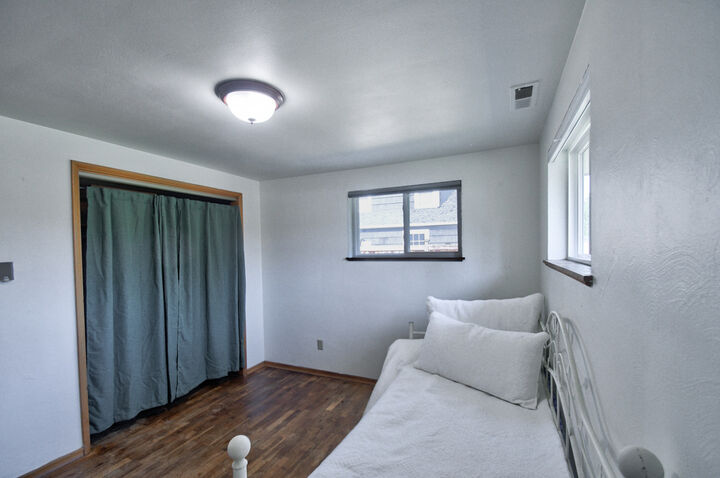 Property Photo: 3509 Hawthorne Place SE WA 98501
