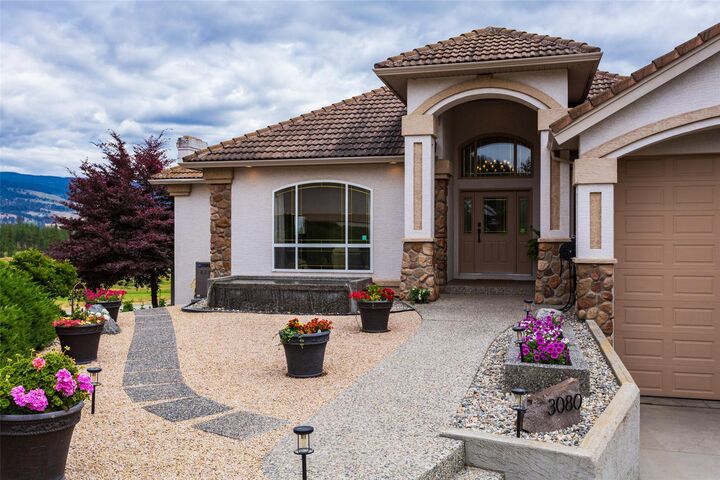 Photo de la propriété: 3080 Quail Crescent BC V1V 1Z9