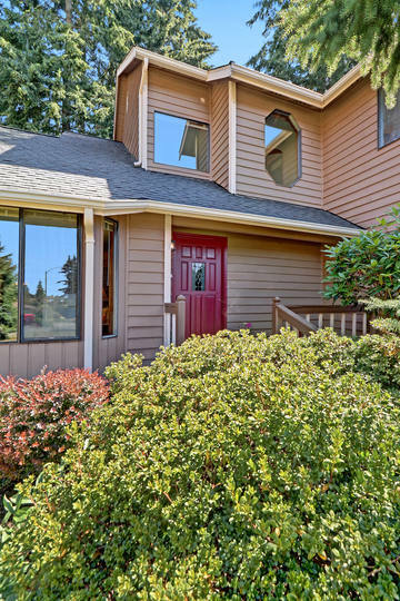 Property Photo:  13813 61st Ave W  WA 98026 