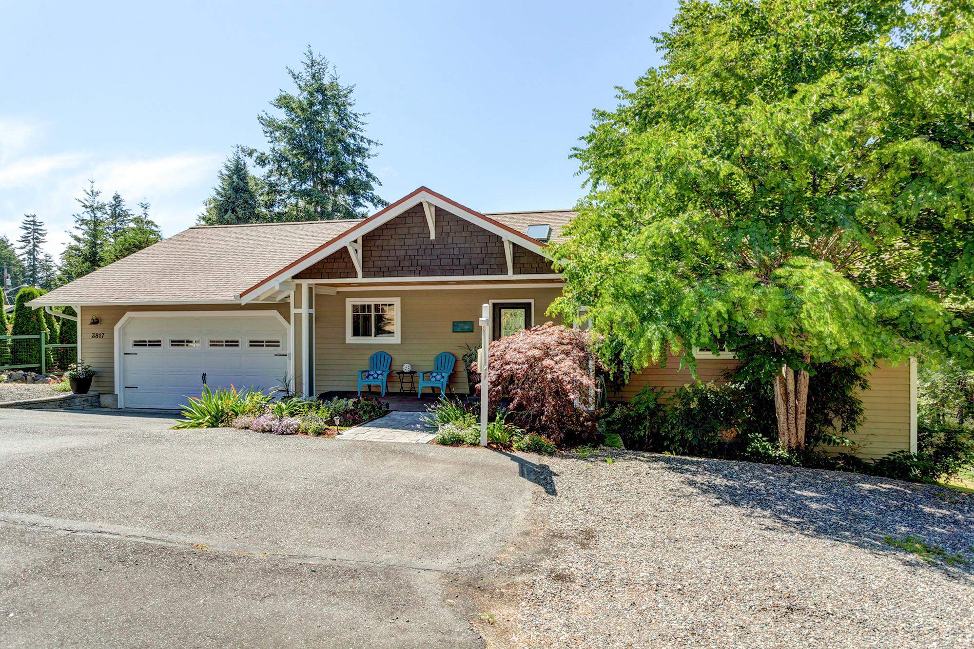 Property Photo:  3817 Fielding Ave  WA 98229 