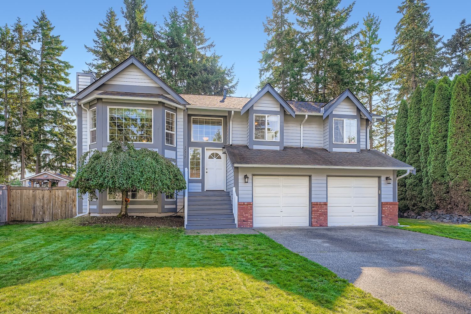 Property Photo: 17217 92nd Avenue E WA 98375