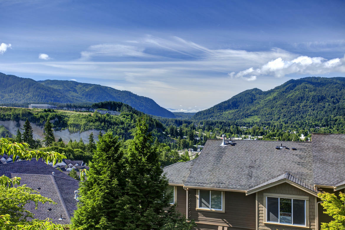 Property Photo: Beautiful view townhouse at the heights! 23300 SE Black Nugget Rd J-6  WA 98029 