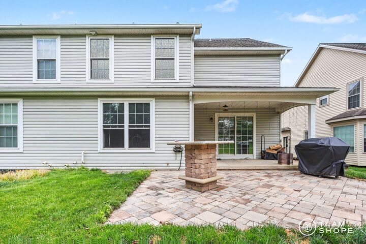 Property Photo:  83 Gentleness Drive  PA 17522 