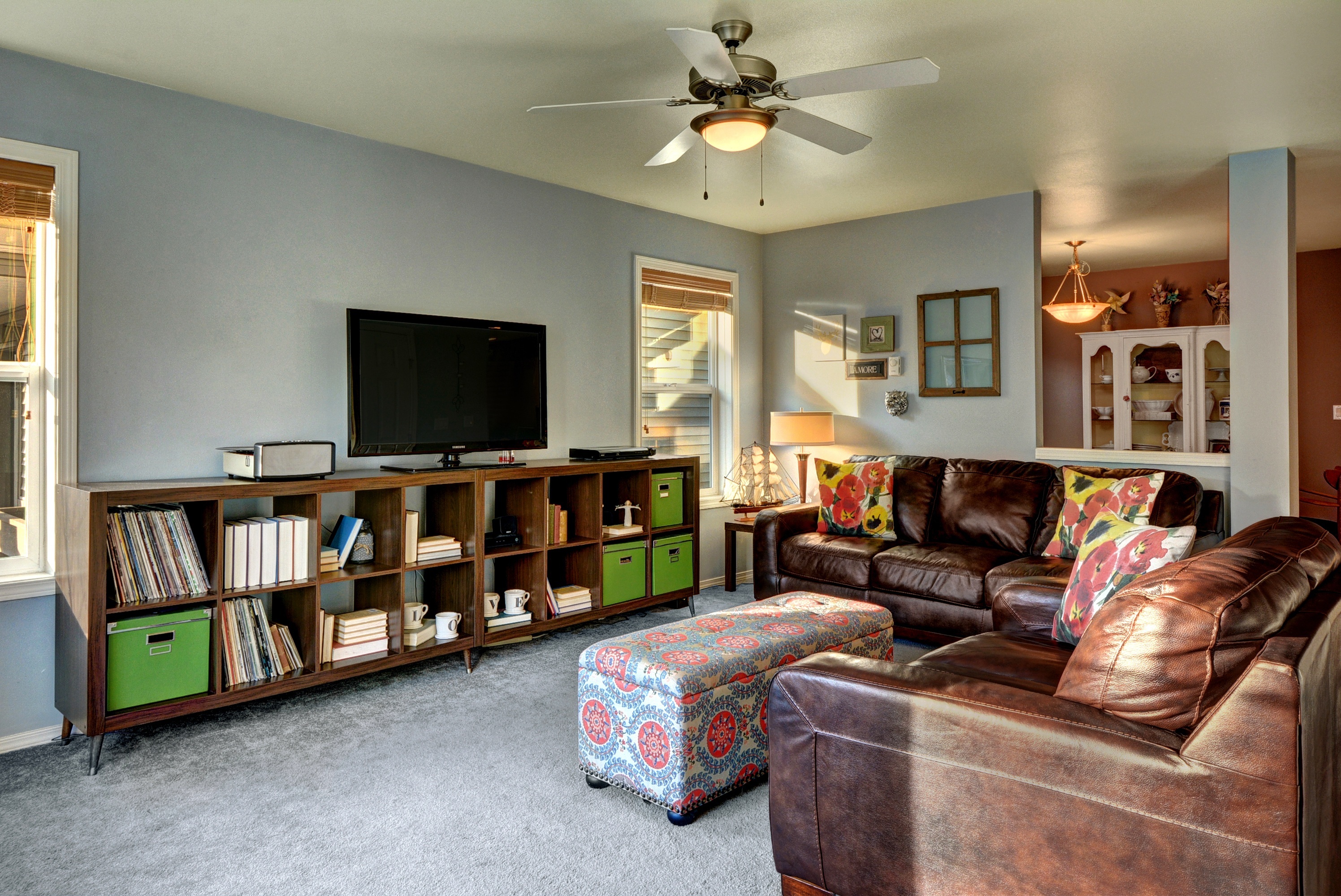 Property Photo: Living, dining room and kitchen 5325 Razor Peak Dr WA 98273