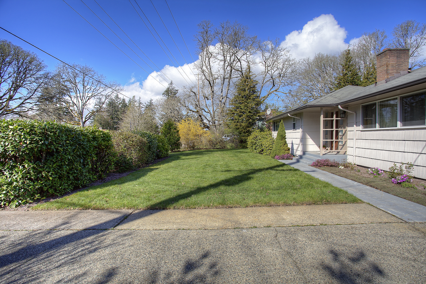 Property Photo:  8613 Washington Blvd SW  WA 98498 