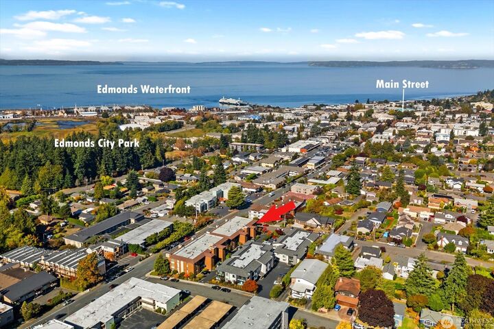 1001  5th Ave S 306A  Edmonds WA 98020 photo