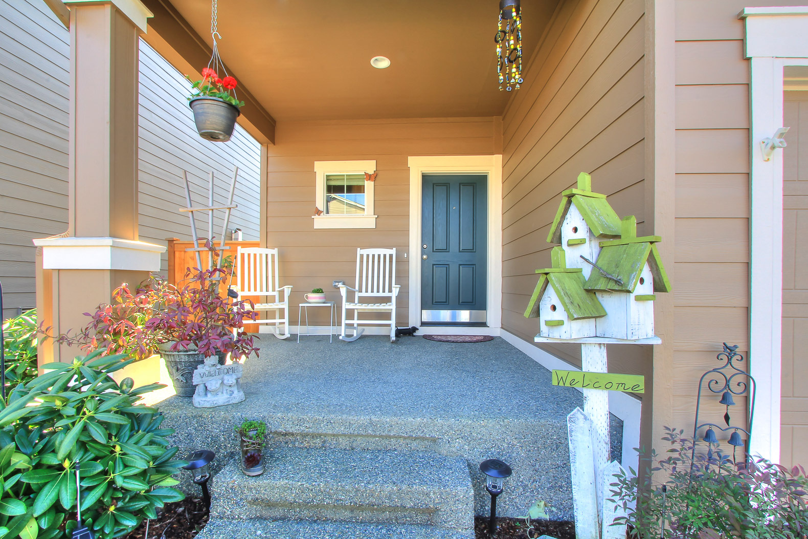 Property Photo: Better than new in brookfield farms. 8020 155th St Ct E  WA 98375 