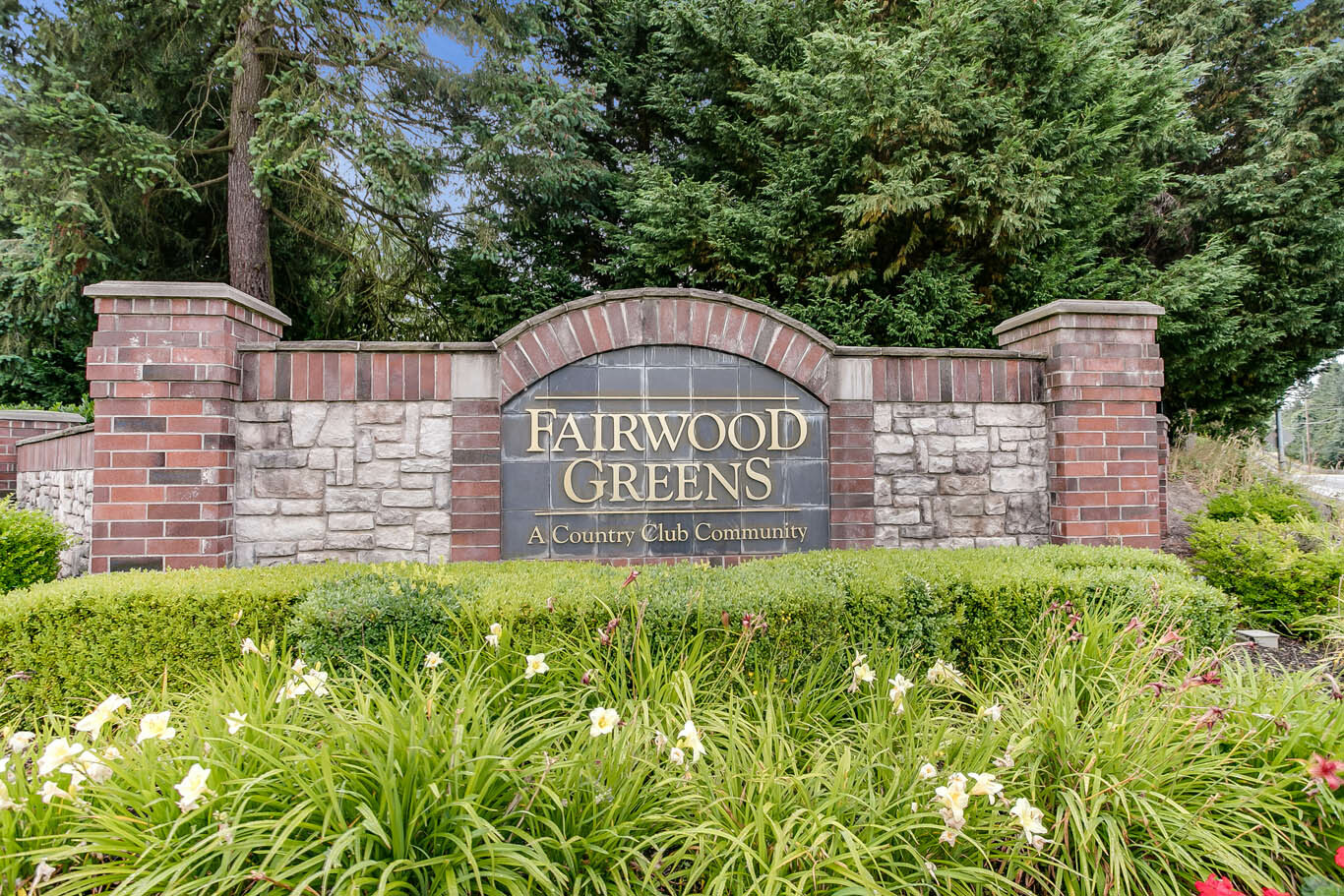 Property Photo: 14501 SE Fairwood Blvd WA 98058