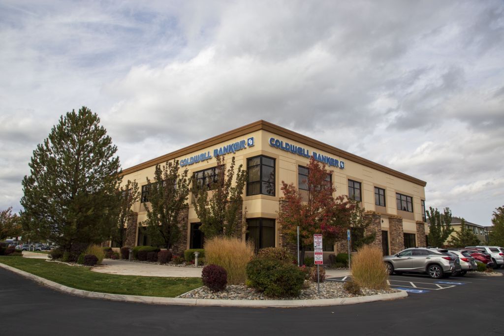 Select Real Estate,Reno,Select Real Estate
