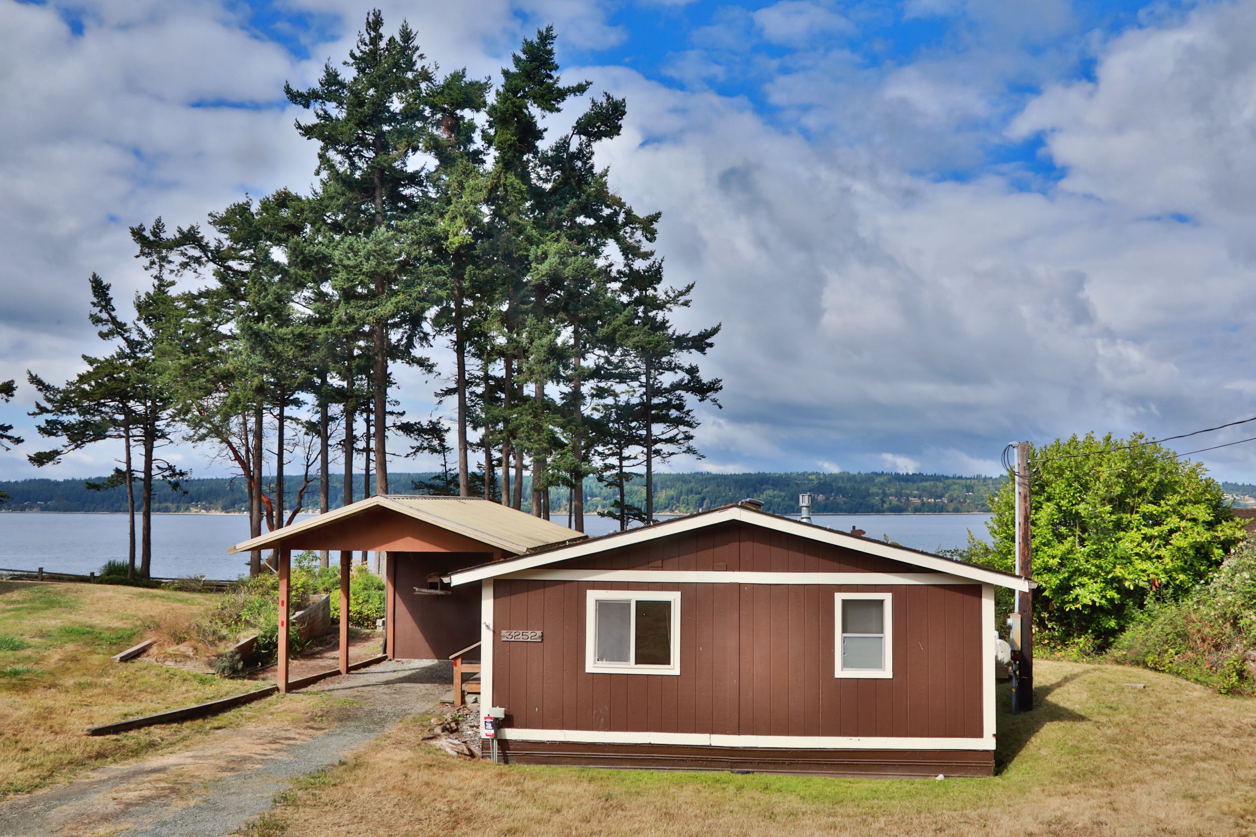Property Photo:  3252 Harbor View Dr  WA 98260 