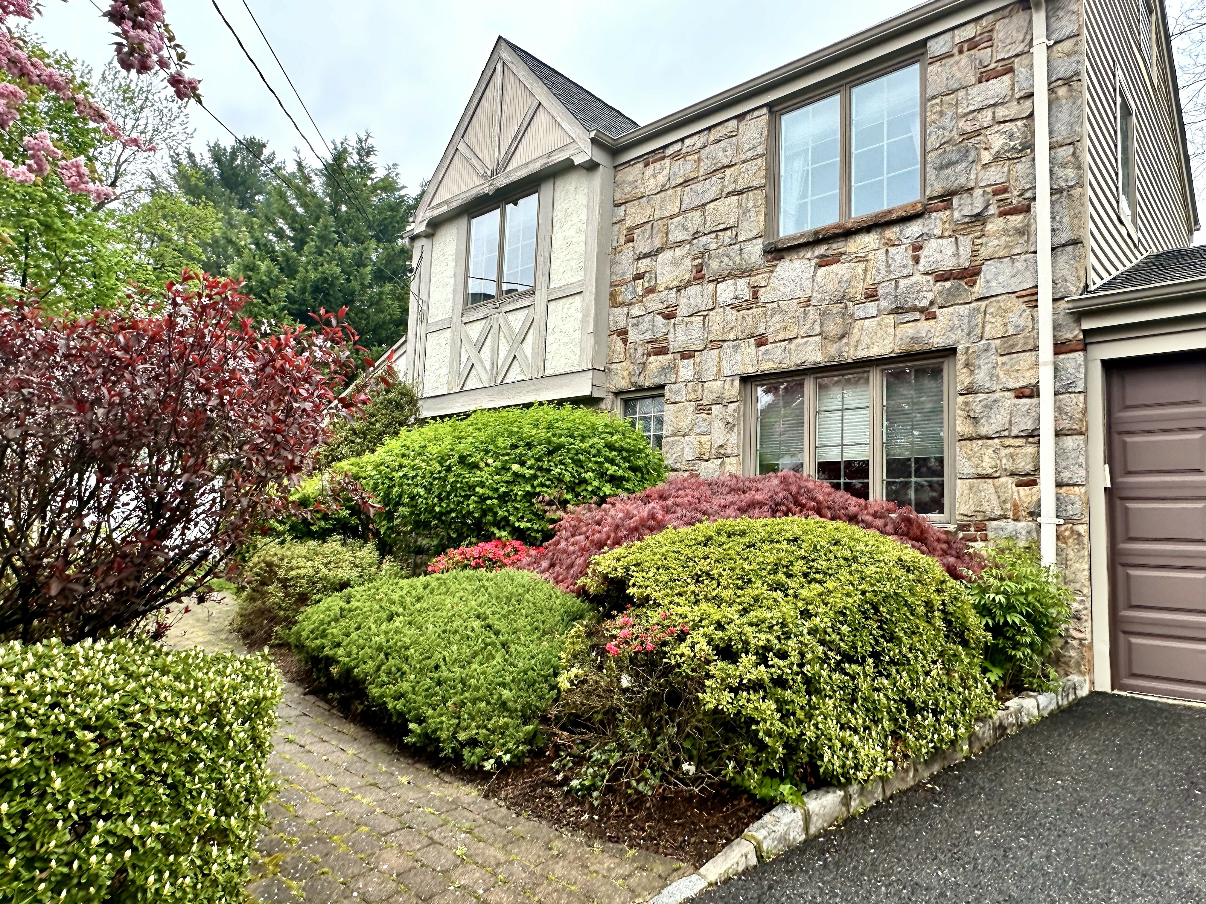 Property Photo: 591 Clarendon Court NJ 07661
