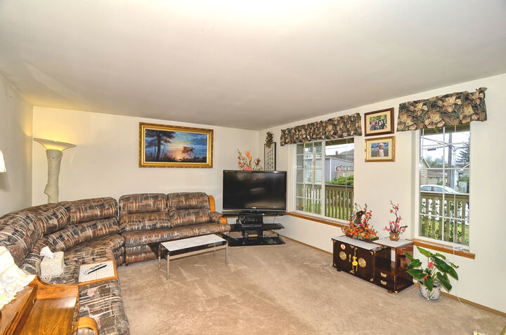 Property Photo: Interior 3007 15th St  WA 98201 