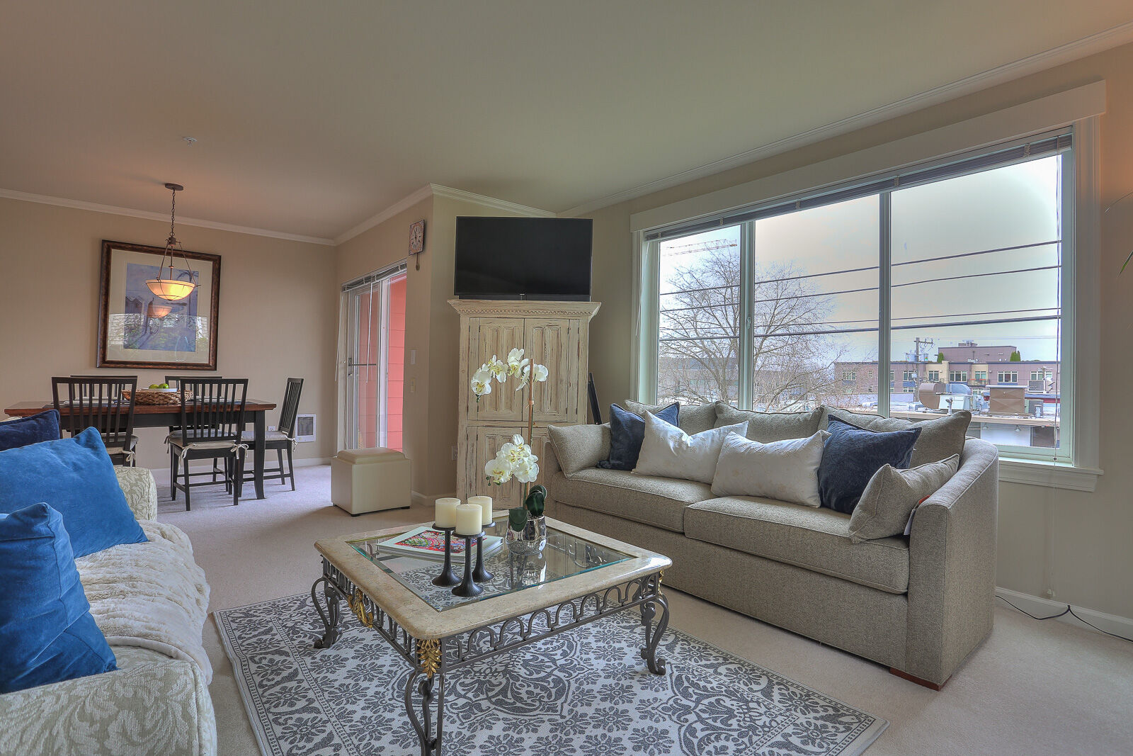 Property Photo: Queen Anne Condo 515 1st Ave W 202  WA 98119 