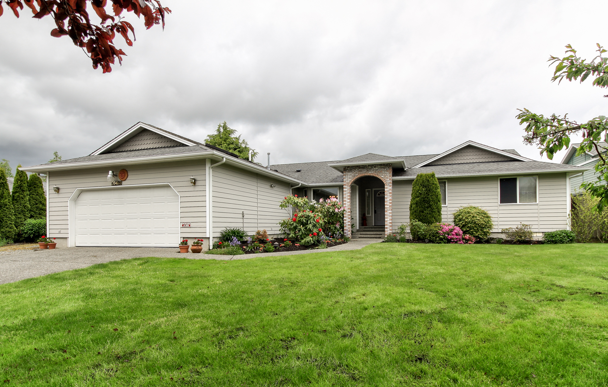 Property Photo:  20461 Hamilton Ct  WA 98233 