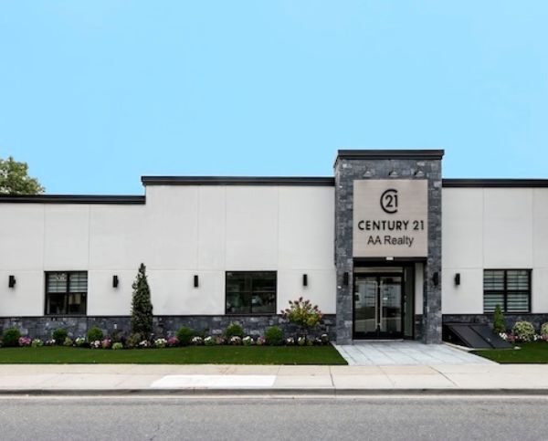 AA Realty,Massapequa,Aa Realty