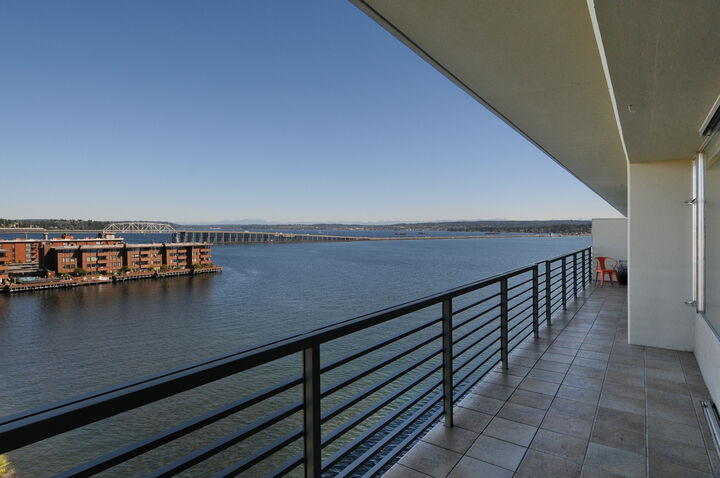 2040 43rd Ave E 603  Seattle WA 98112 photo