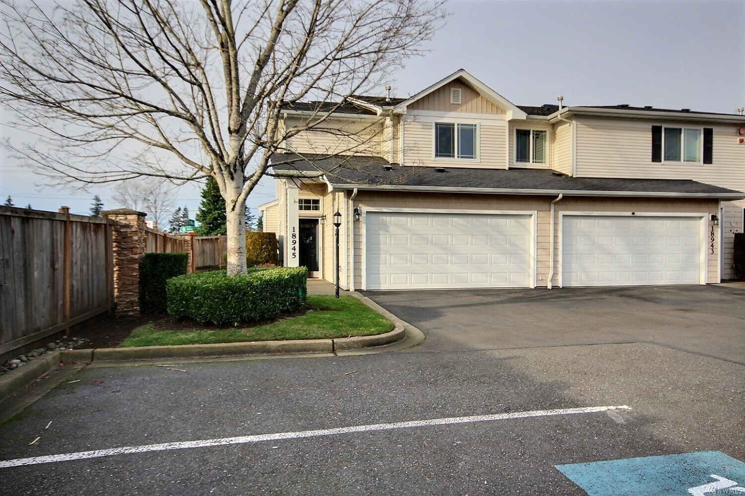 Property Photo:  18945 108th Lane SE  WA 98055 