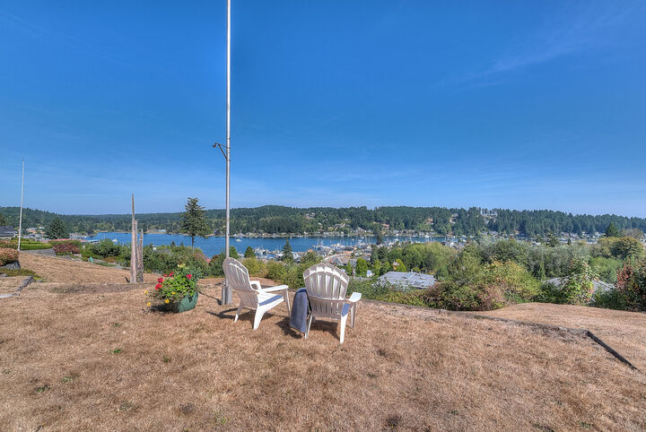 Property Photo:  8119 Shirley Ave  WA 98332 