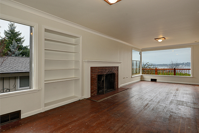 Property Photo: Dining room/family room 1424 35th Ave S  WA 98144 