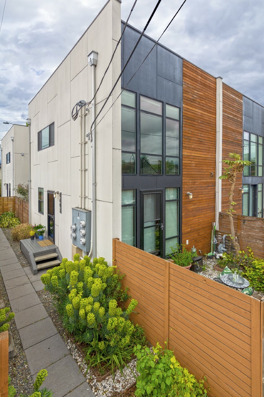 Property Photo: 8602 5th Ave S WA 98108