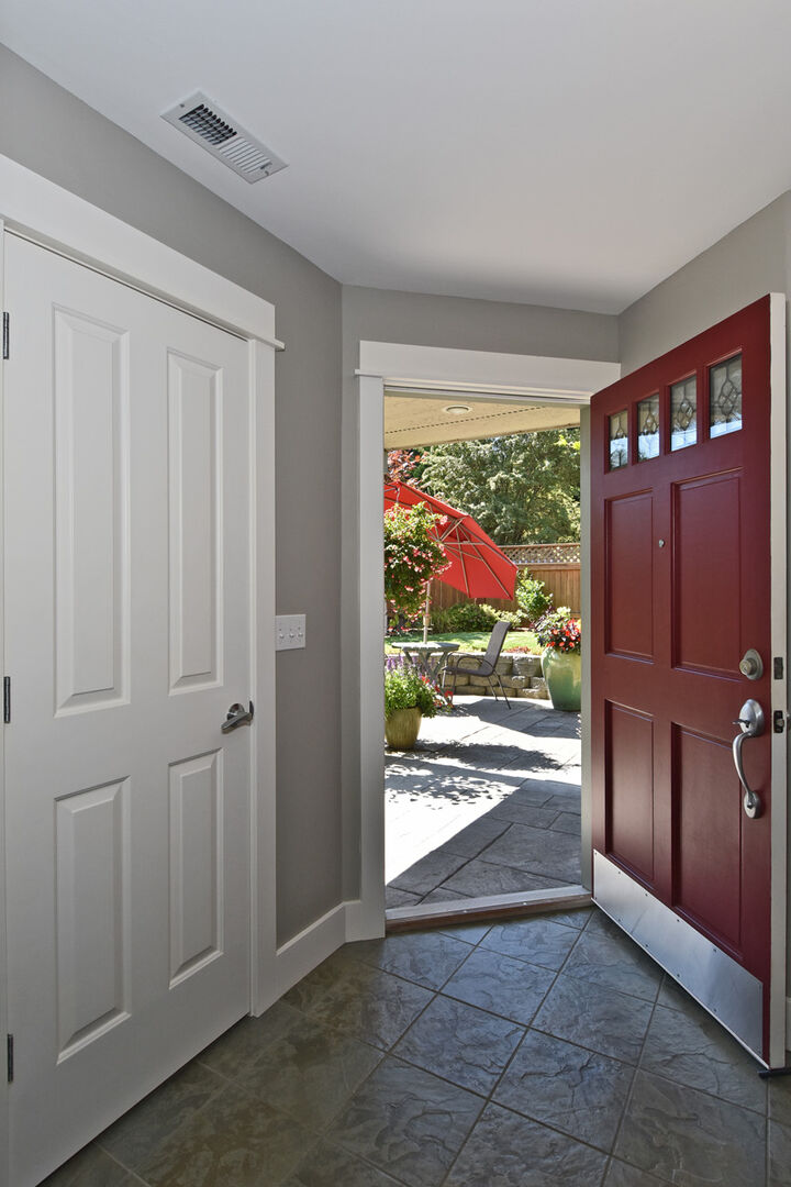 Property Photo: Entry 4202 36th Ave W  WA 98199 