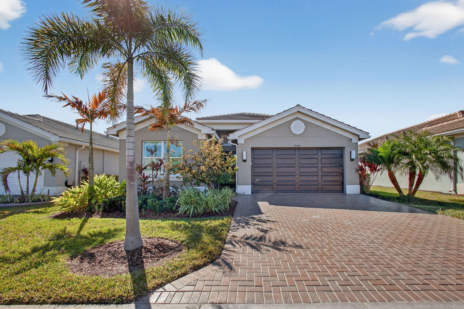 Property Photo:  12744 SW Clear Water Way (7-Mo Includes Utilities)  FL 34987 