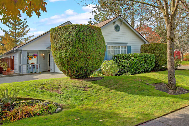 Property Photo:  17300 Ironwood St  WA 98223 