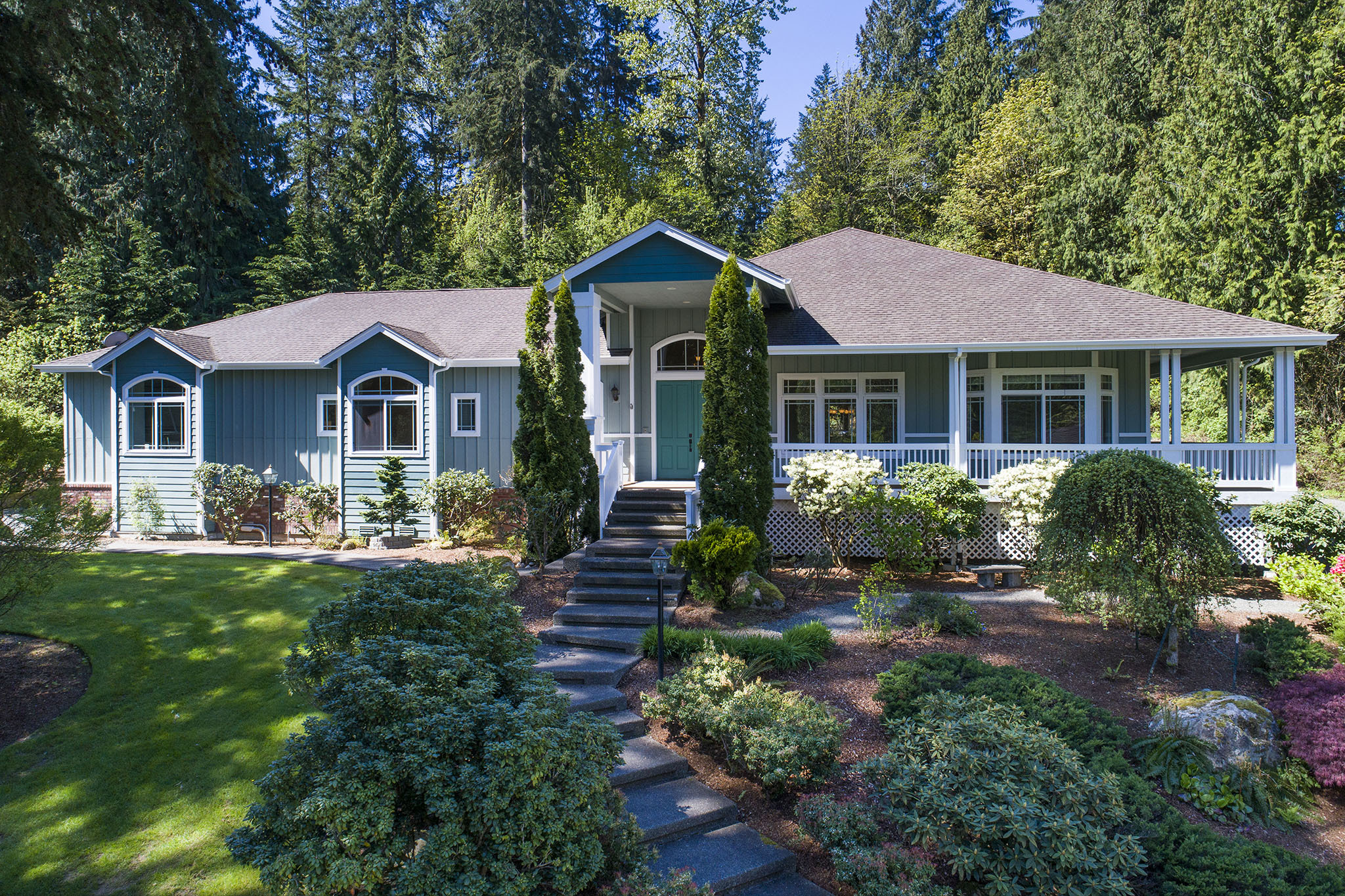 Property Photo:  17513 233rd Place NE  WA 98077 