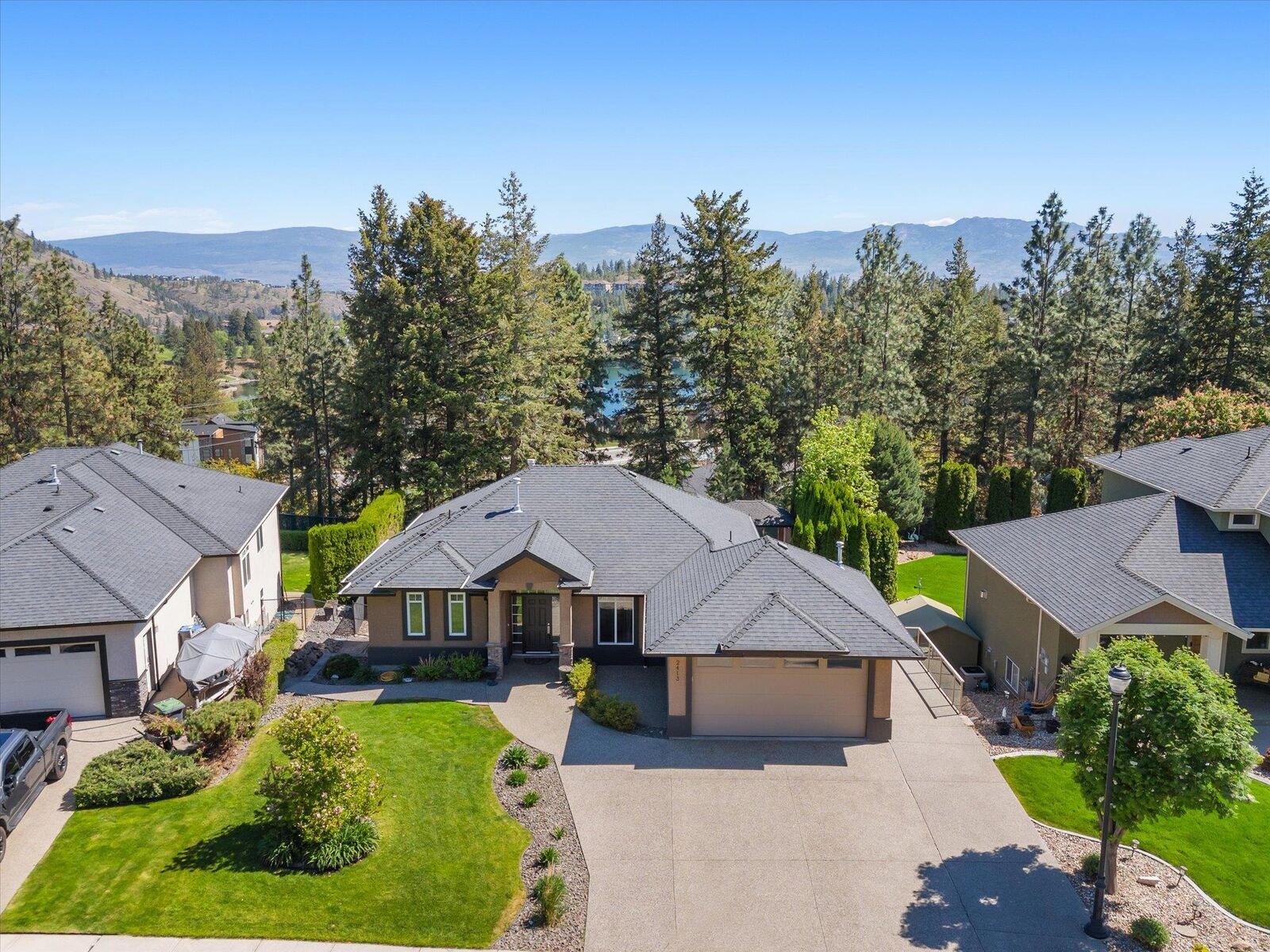 Property Photo:  2413 Cobblestone Road  BC V4T 3A7 