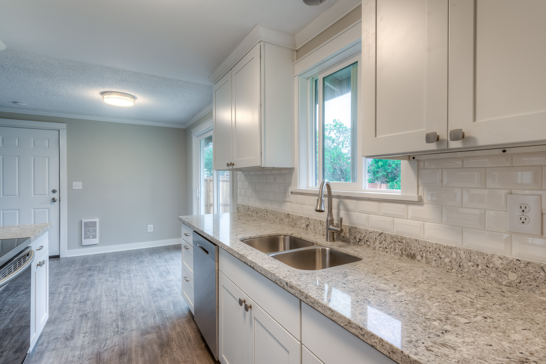 Property Photo: 6410 58th St NE WA 98270