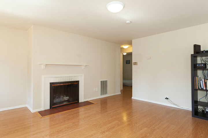 Property Photo: Living room 13517 Meridian Ave N WA 98133
