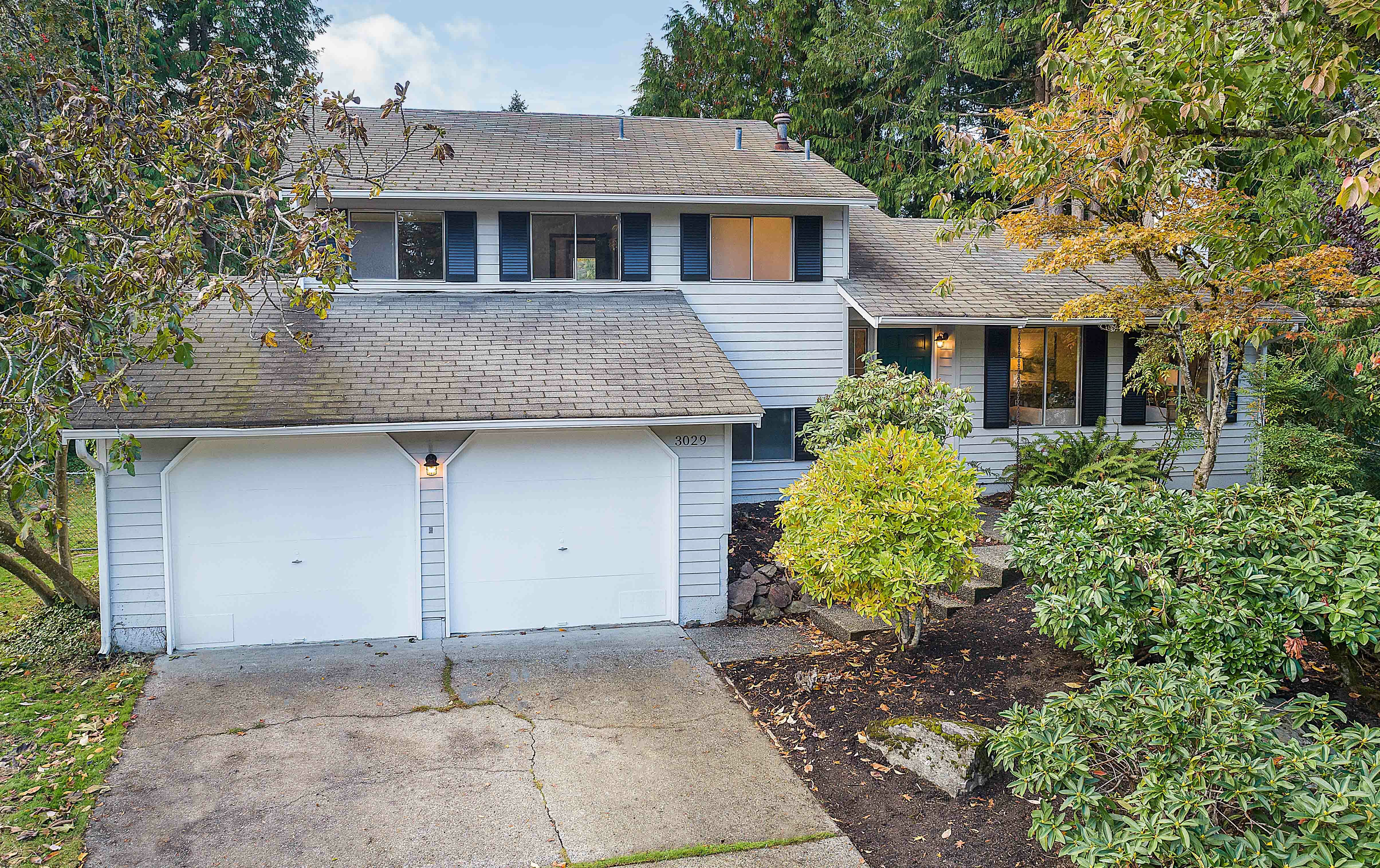 Property Photo: Exterior 3029 169th Ave NE WA 98008