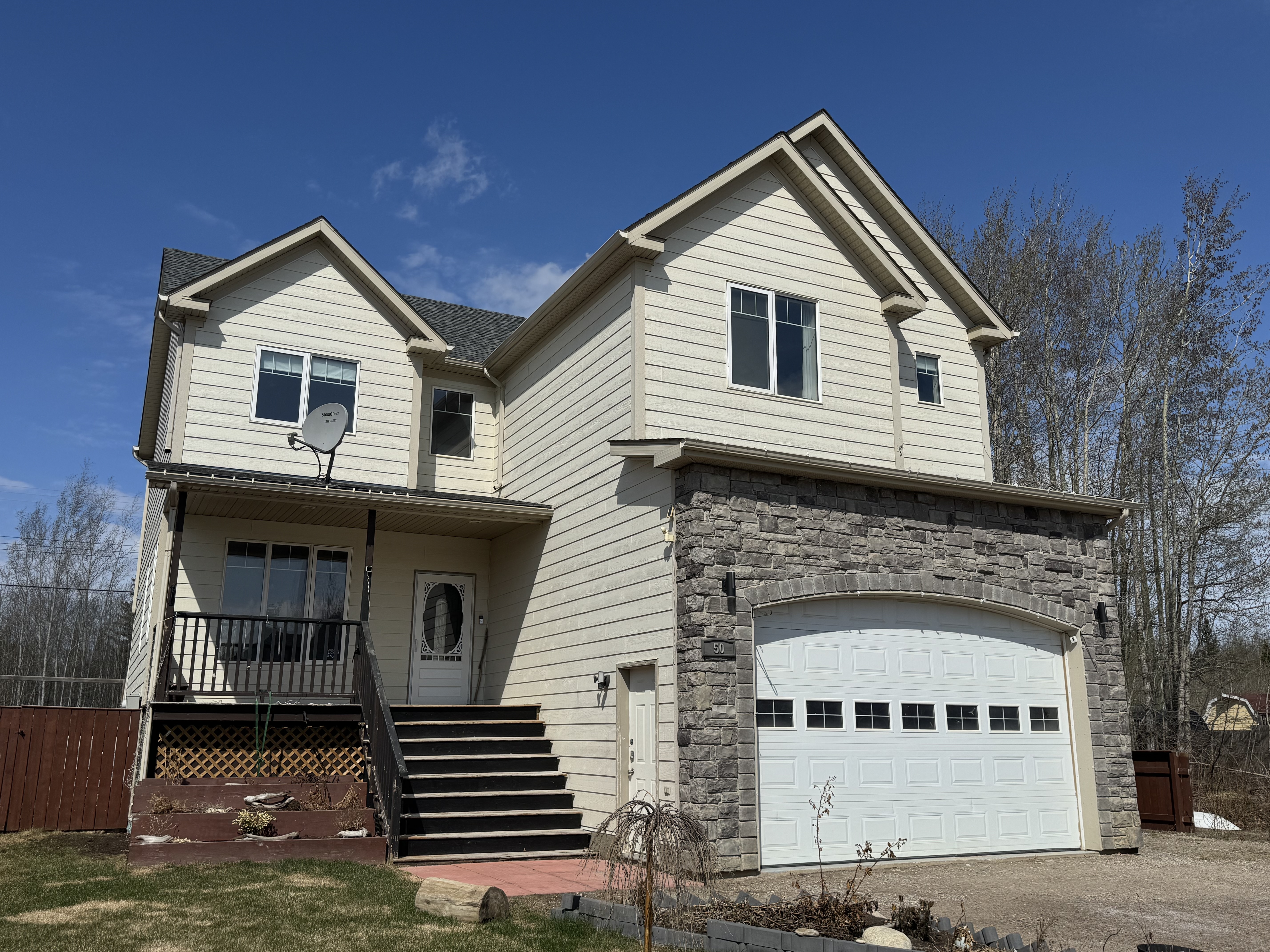 Property Photo: 50 Cranberry Crescent NT X0E 0R5