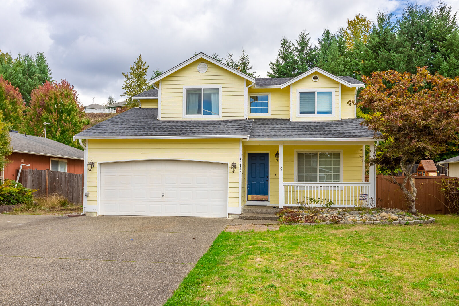 Property Photo: 19417 71st Avenue E WA 98387