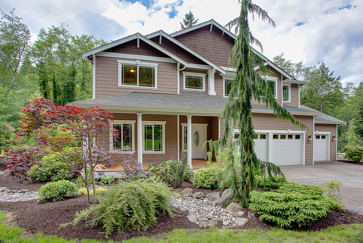 5685 NE Wild Cherry Lane  Bainbridge Island WA 98110 photo